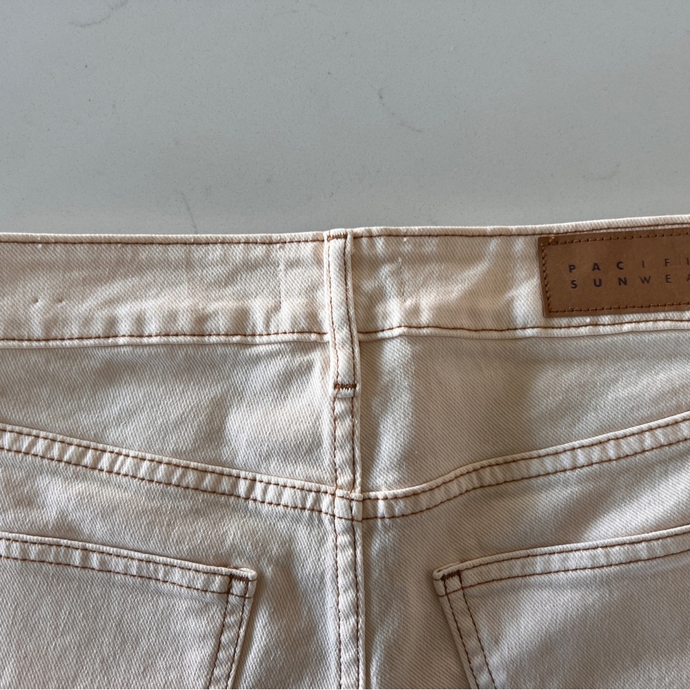 PacSun Cream stretch Mom Jean. Size 25. NWOT. - Picture 7 of 7